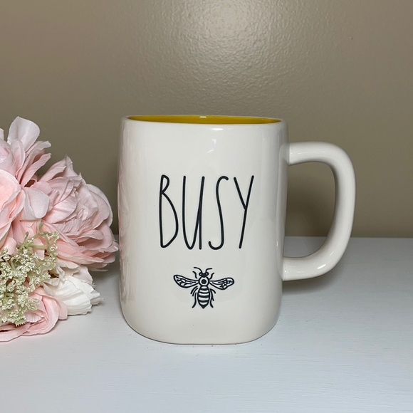 NWT Rae Dunn BUSY BEE Mug - Picture 1 of 4